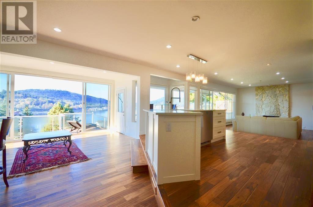 46 Axford Bay, Port Moody, British Columbia  V3H 3R2 - Photo 11 - R2984668