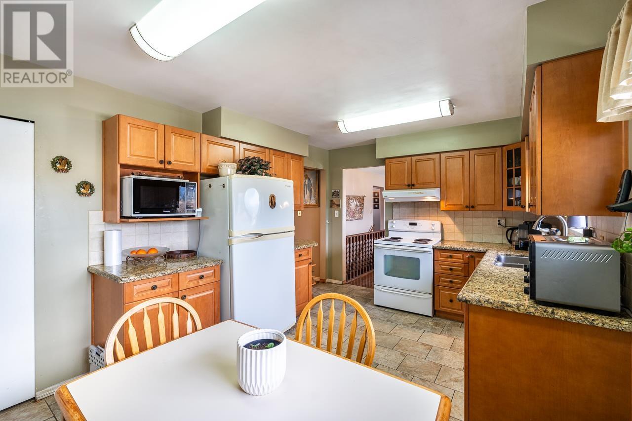 2090 Penny Place, Port Coquitlam, British Columbia  V3C 4E9 - Photo 14 - R2984679