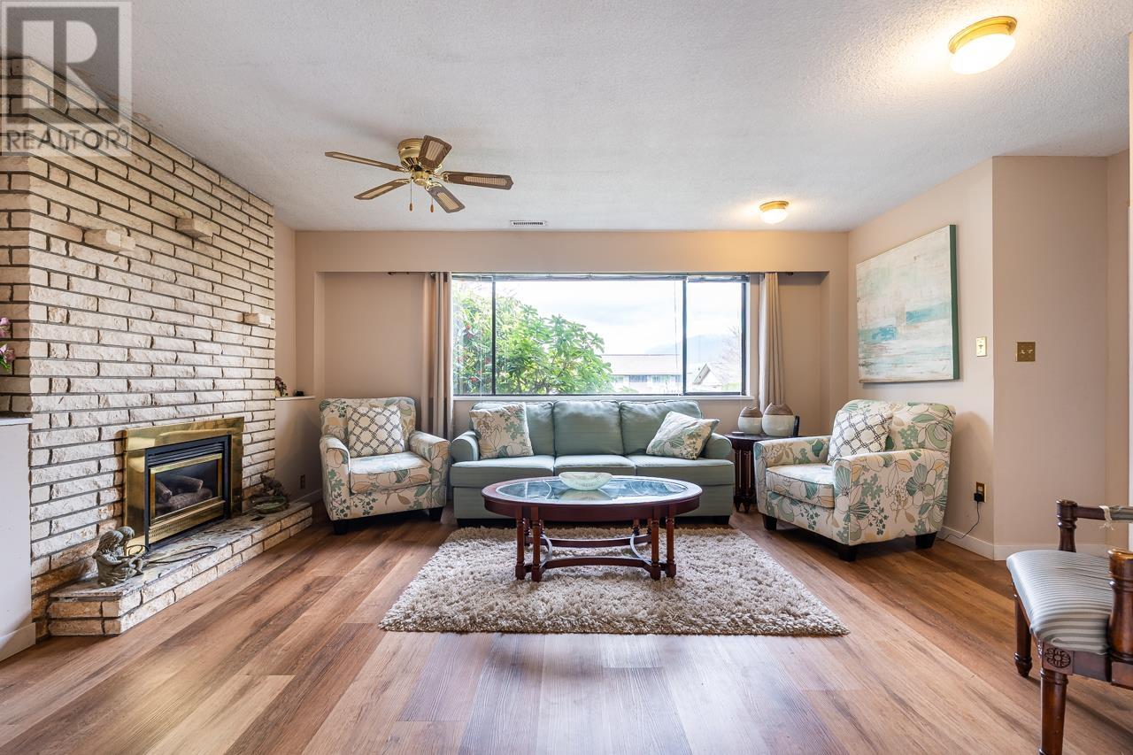 2090 Penny Place, Port Coquitlam, British Columbia  V3C 4E9 - Photo 25 - R2984679