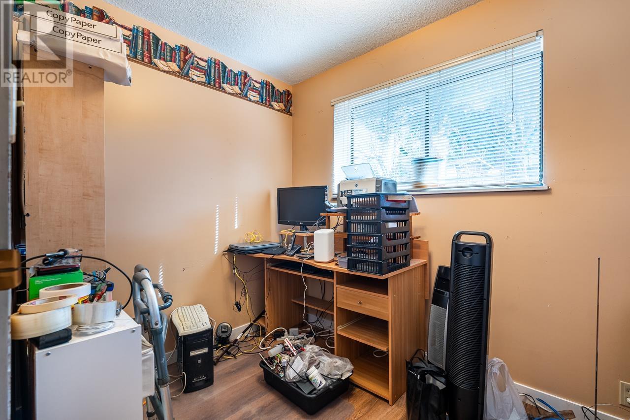 2090 Penny Place, Port Coquitlam, British Columbia  V3C 4E9 - Photo 28 - R2984679