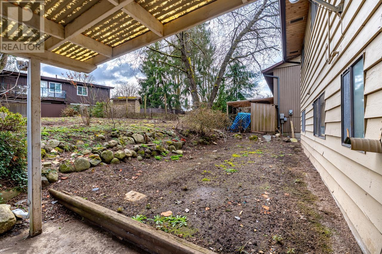 2090 Penny Place, Port Coquitlam, British Columbia  V3C 4E9 - Photo 35 - R2984679