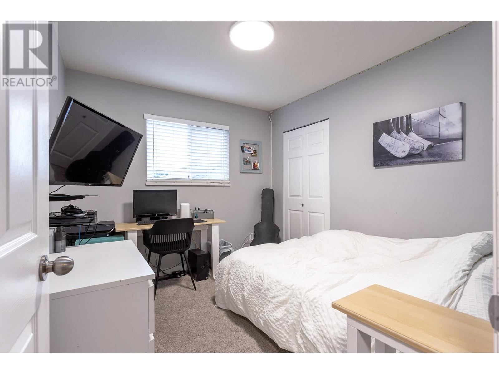 2230 Hawthorne Avenue, Port Coquitlam, British Columbia  V3C 1W6 - Photo 20 - R2984694