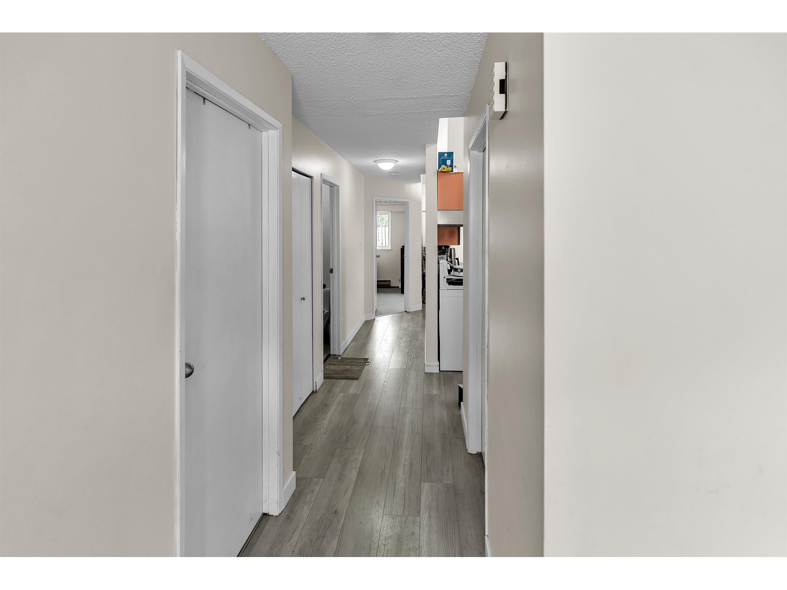 Property at 6 9493 BROADWAY STREET image 3