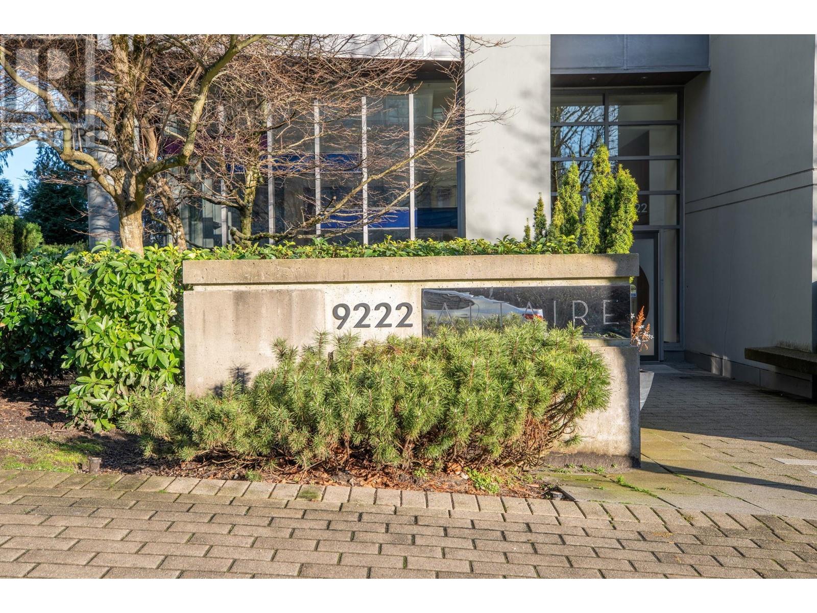 Listing Picture 4 of 33 : 202 9222 UNIVERSITY CRESCENT, Burnaby / 本拿比 - 魯藝地產 Yvonne Lu Group - MLS Medallion Club Member