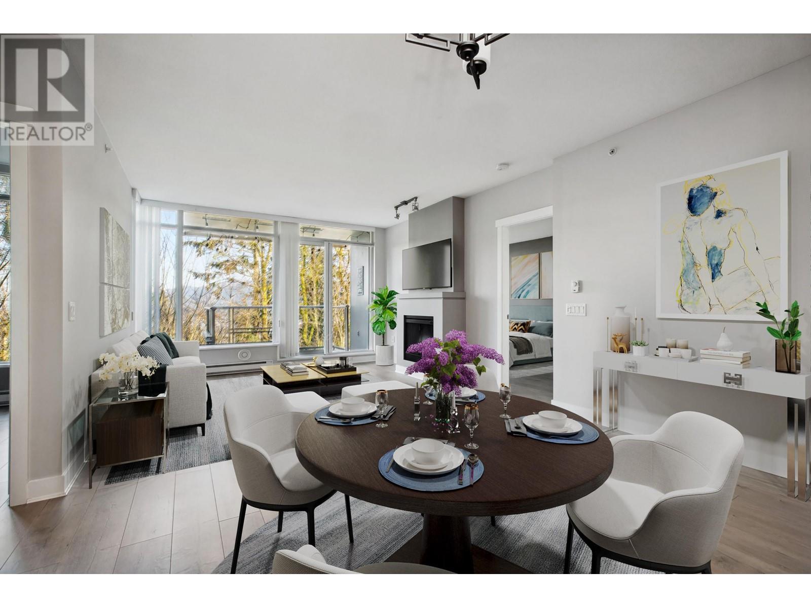 202 9222 UNIVERSITY CRESCENT, burnaby, British Columbia