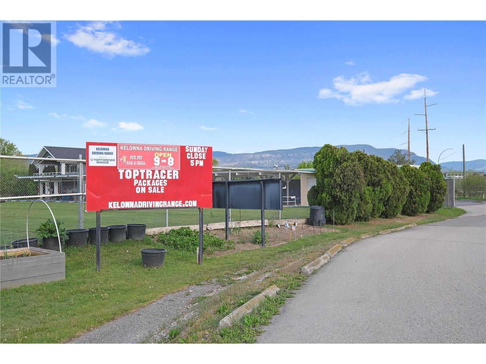 3810 Casorso Road, Kelowna, British Columbia  V1W 4M7 - Photo 40 - 10336325