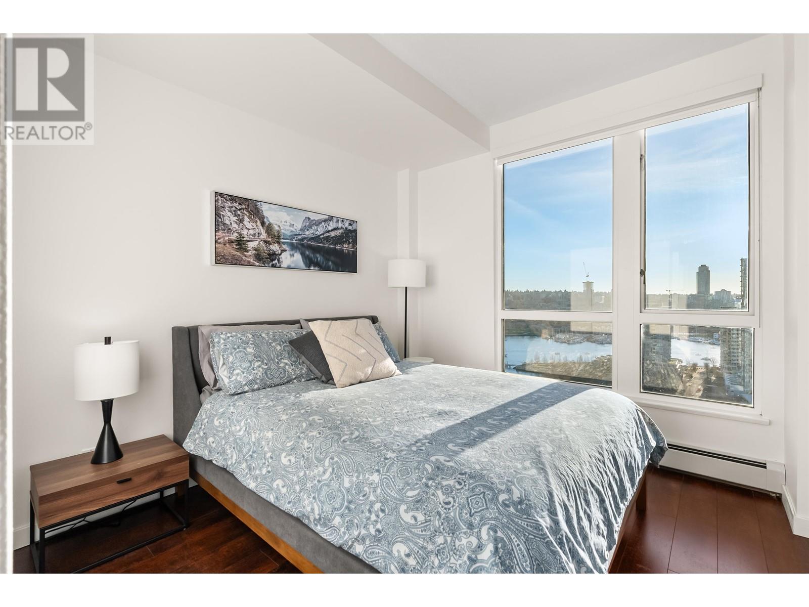 Listing Picture 24 of 32 : 2302 289 DRAKE STREET, Vancouver / 溫哥華 - 魯藝地產 Yvonne Lu Group - MLS Medallion Club Member