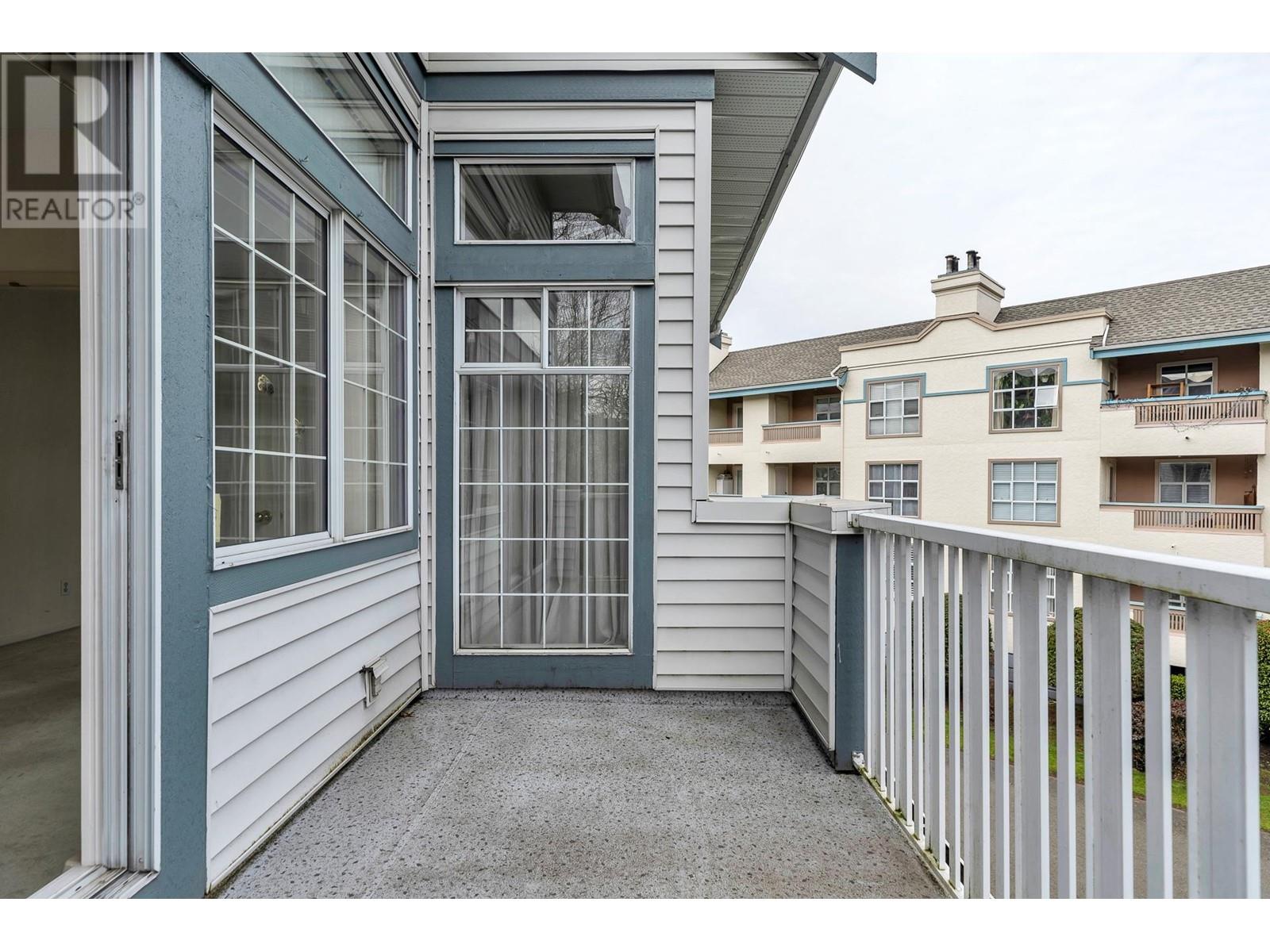Listing Picture 30 of 37 : 206 7660 MINORU BOULEVARD, Richmond / 烈治文 - 魯藝地產 Yvonne Lu Group - MLS Medallion Club Member