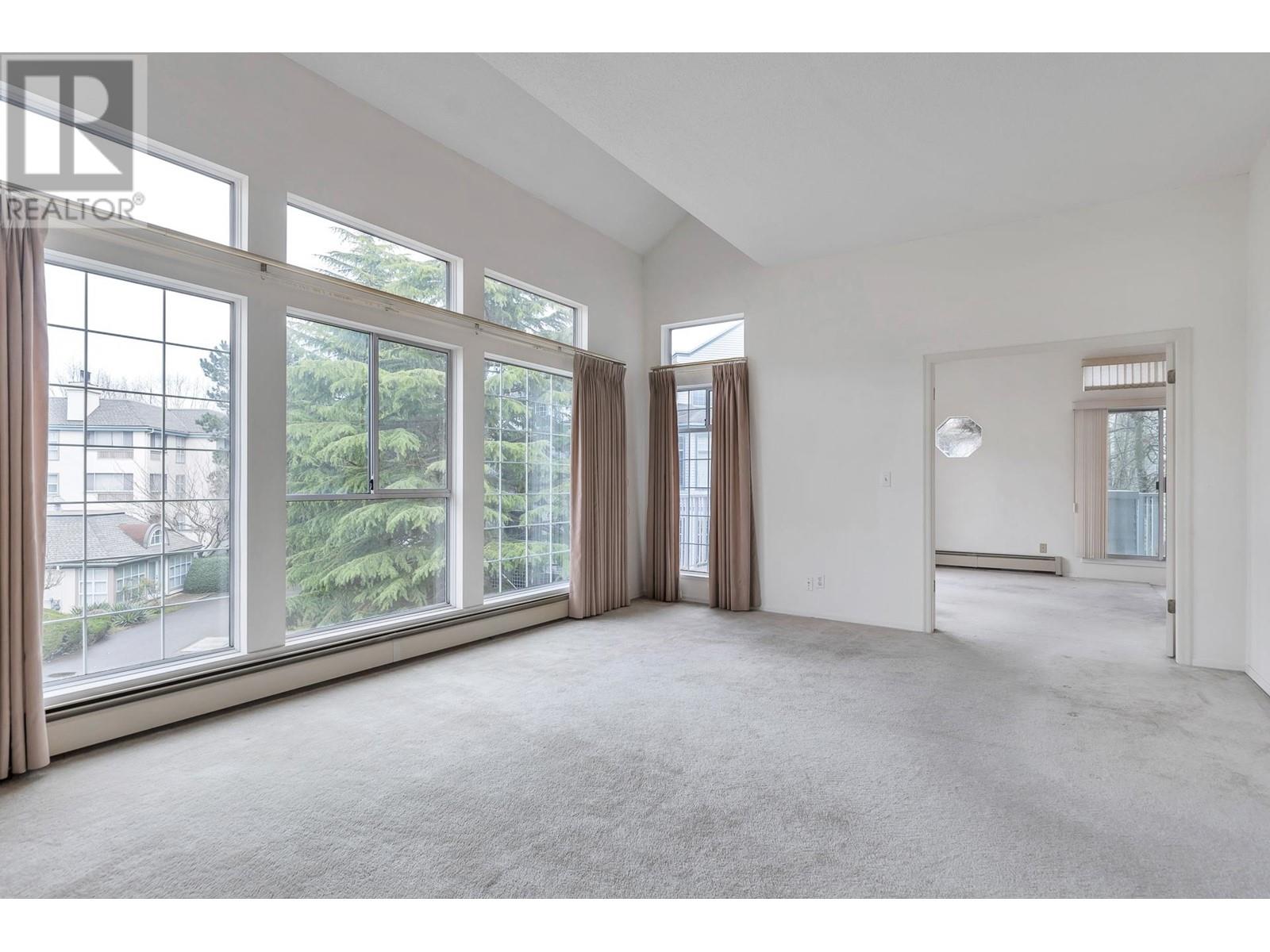 Listing Picture 7 of 37 : 206 7660 MINORU BOULEVARD, Richmond / 烈治文 - 魯藝地產 Yvonne Lu Group - MLS Medallion Club Member