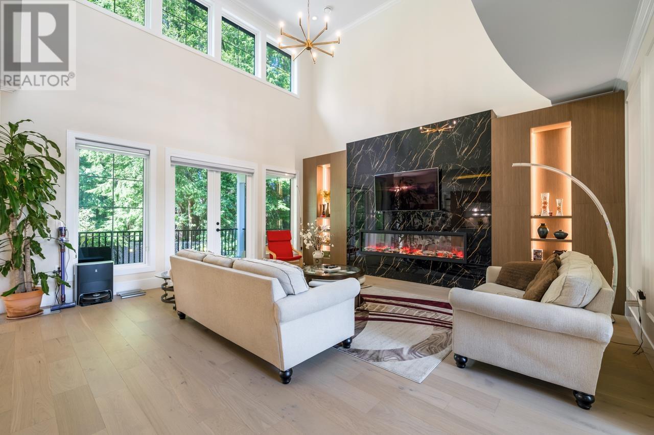 1378 Glenbrook Street, Coquitlam, British Columbia  V3E 3G8 - Photo 8 - R2975032