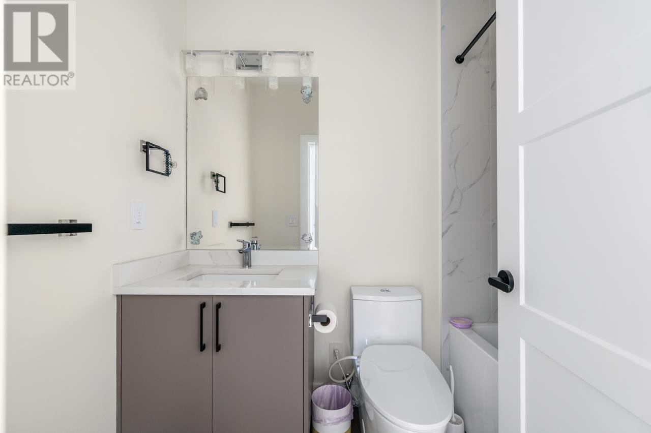 1378 Glenbrook Street, Coquitlam, British Columbia  V3E 3G8 - Photo 31 - R2975032