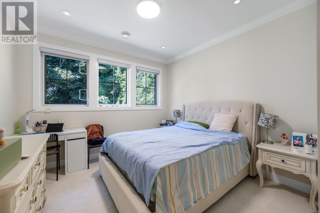 1378 Glenbrook Street, Coquitlam, British Columbia  V3E 3G8 - Photo 28 - R2975032