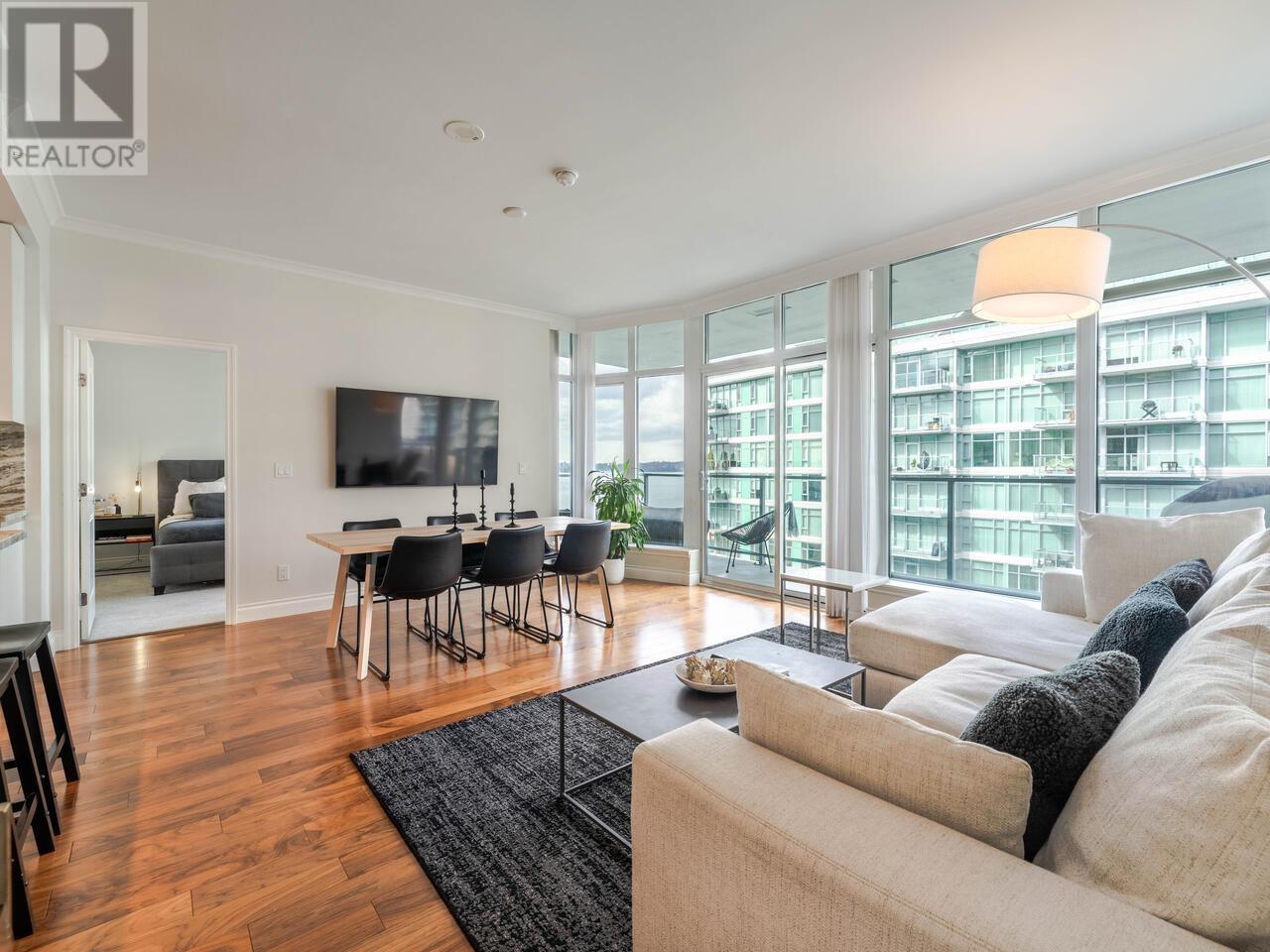 604 185 Victory Ship Way, North Vancouver, British Columbia  V7L 0G2 - Photo 3 - R2981901