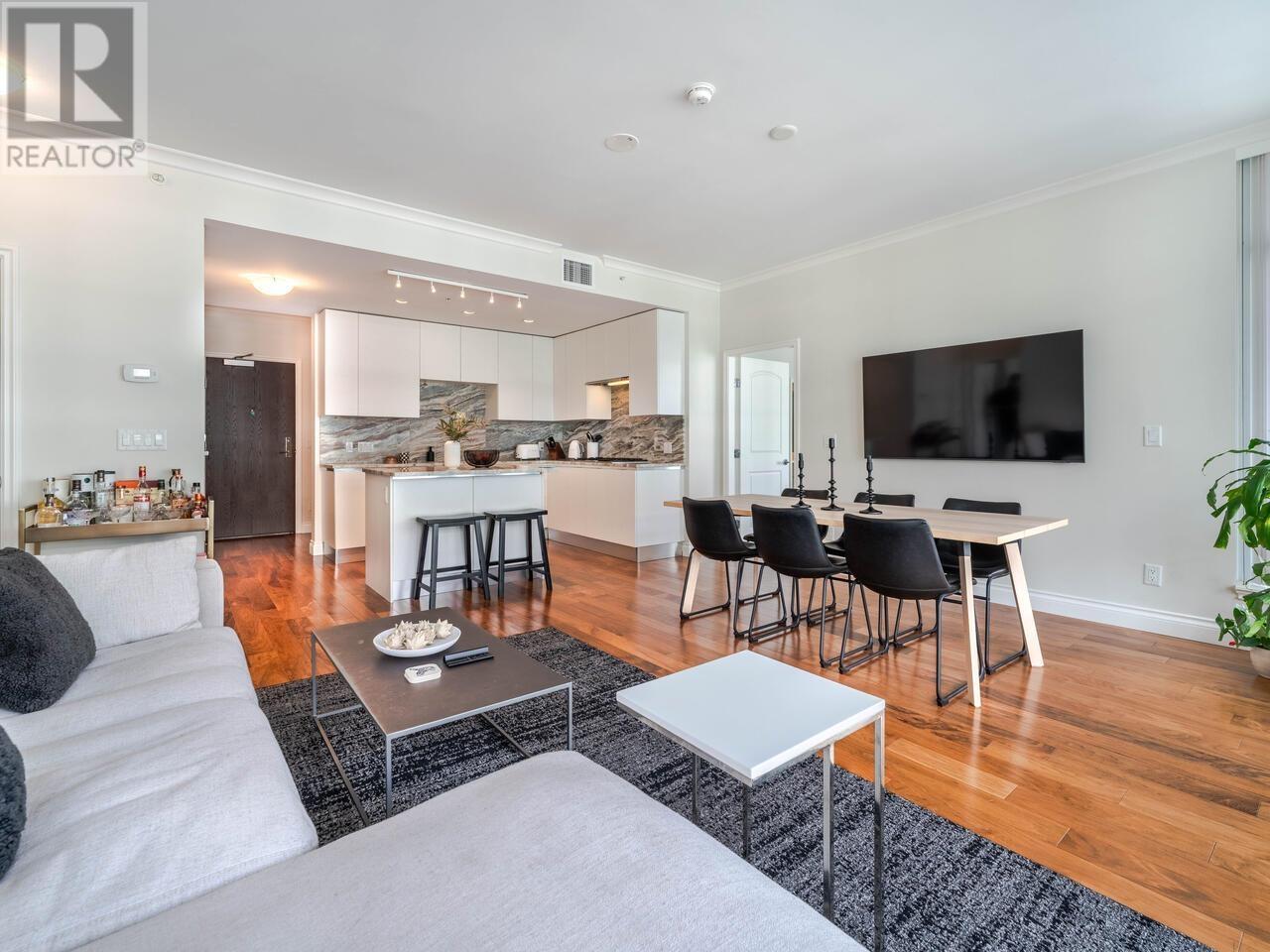 604 185 Victory Ship Way, North Vancouver, British Columbia  V7L 0G2 - Photo 4 - R2981901