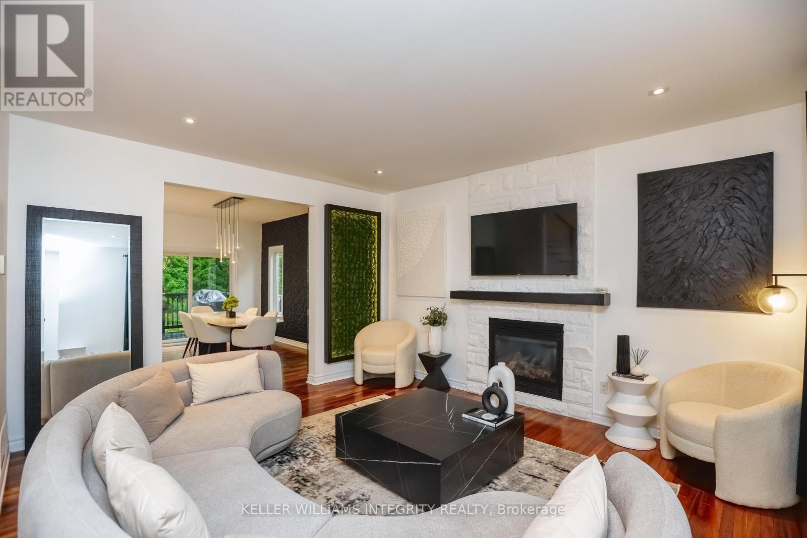 Property at 89 SOUTH INDIAN DRIVE image 4