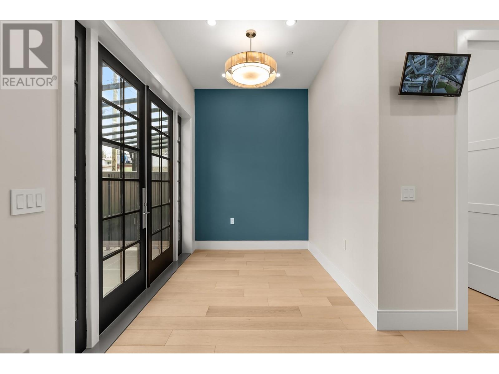 1 3220 Slocan Street, Vancouver, British Columbia  V5M 3E3 - Photo 18 - R2960920