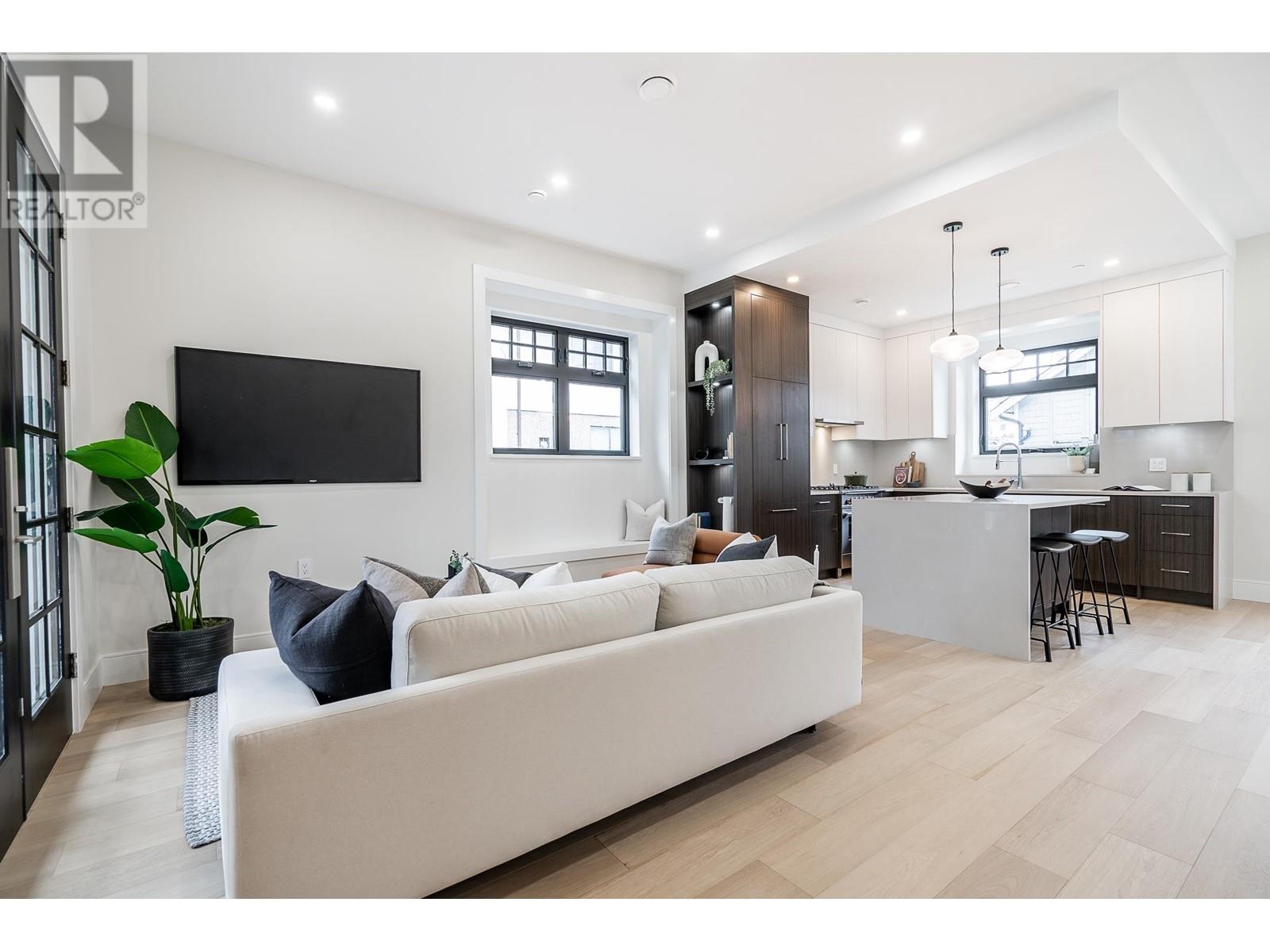 1 3220 Slocan Street, Vancouver, British Columbia  V5M 3E3 - Photo 4 - R2960920