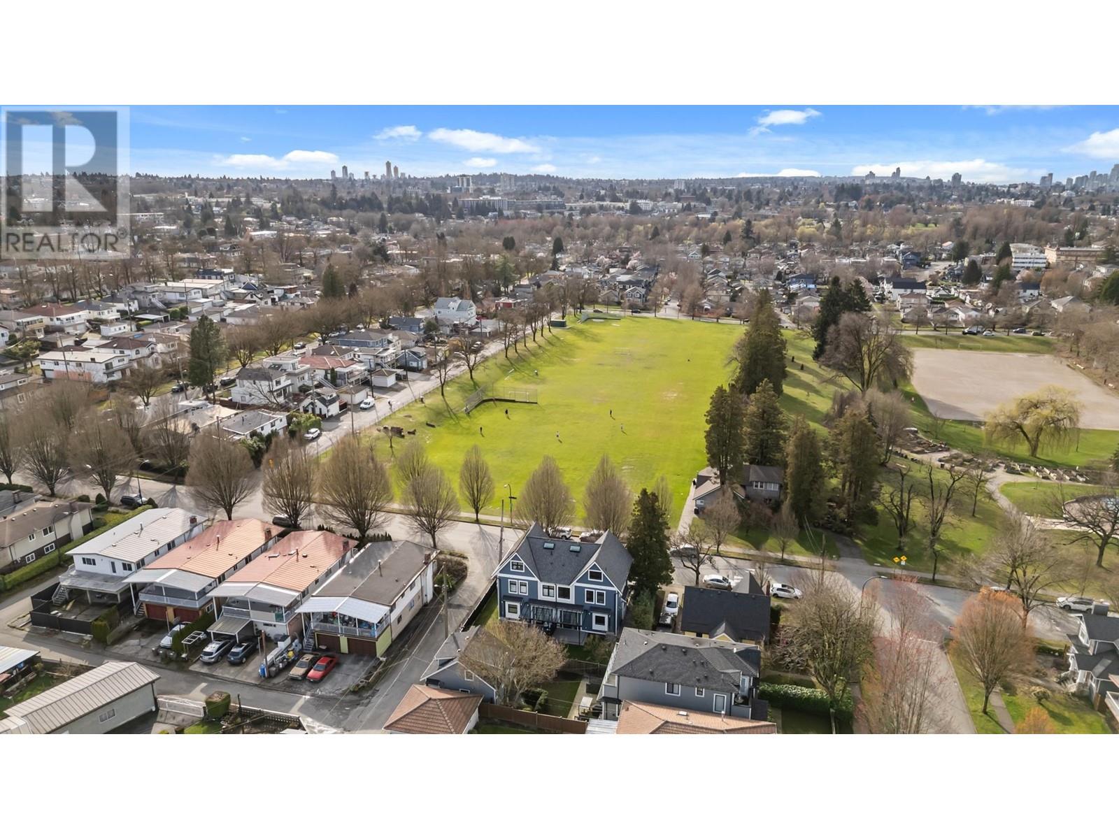 1 3220 Slocan Street, Vancouver, British Columbia  V5M 3E3 - Photo 37 - R2960920