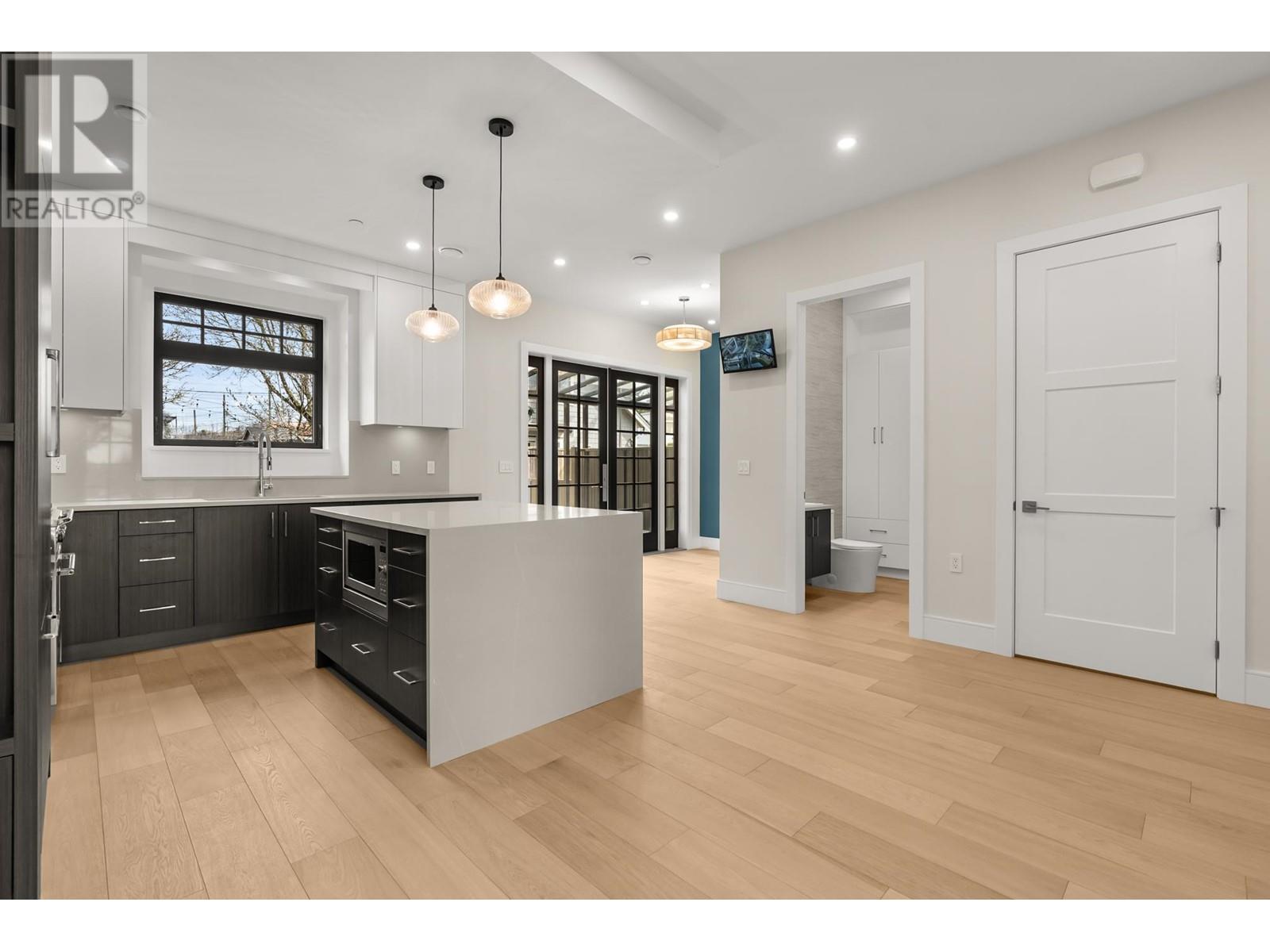 1 3220 Slocan Street, Vancouver, British Columbia  V5M 3E3 - Photo 16 - R2960920
