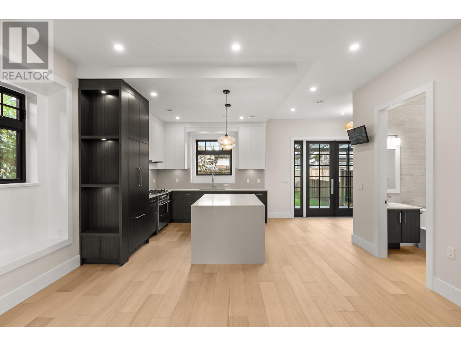 1 3220 Slocan Street, Vancouver, British Columbia  V5M 3E3 - Photo 13 - R2960920