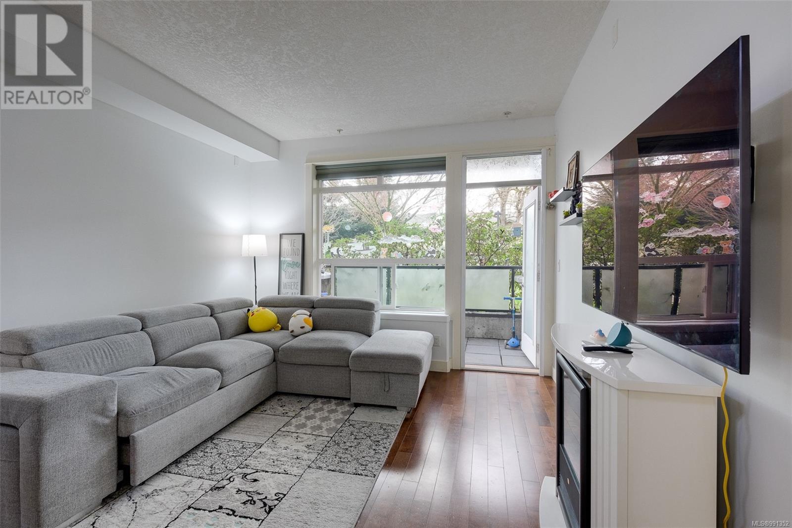Property at 118 2710 Jacklin Rd image 2