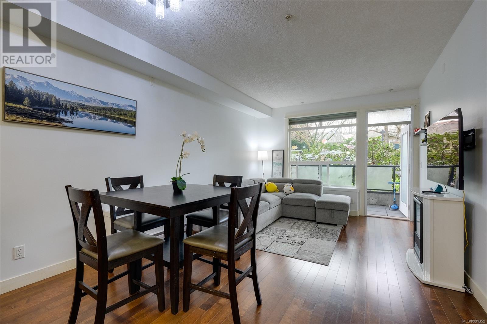 Property at 118 2710 Jacklin Rd image 5
