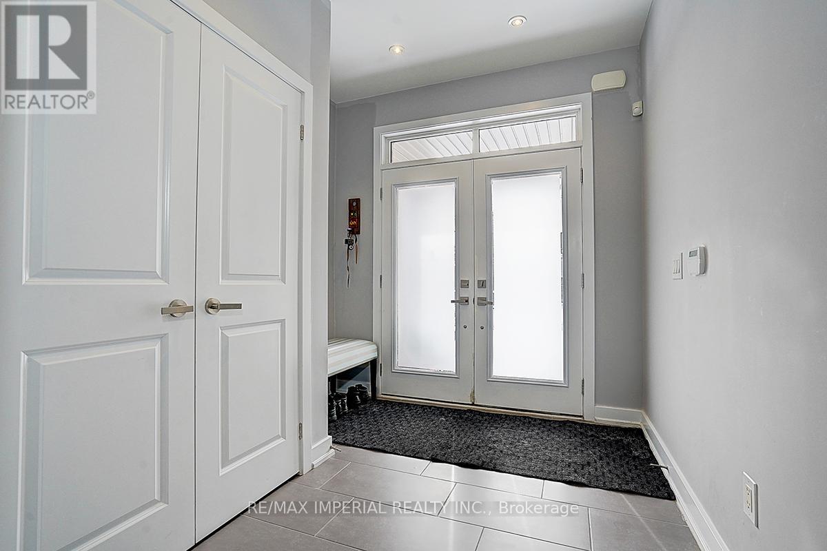 Property at 100 DARIOLE DRIVE image 4