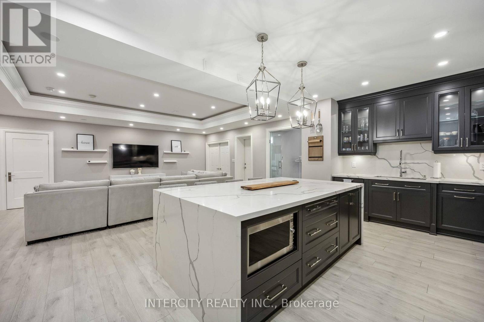 60 James Stokes Court, King, Ontario  L7B 0M8 - Photo 33 - N12034412