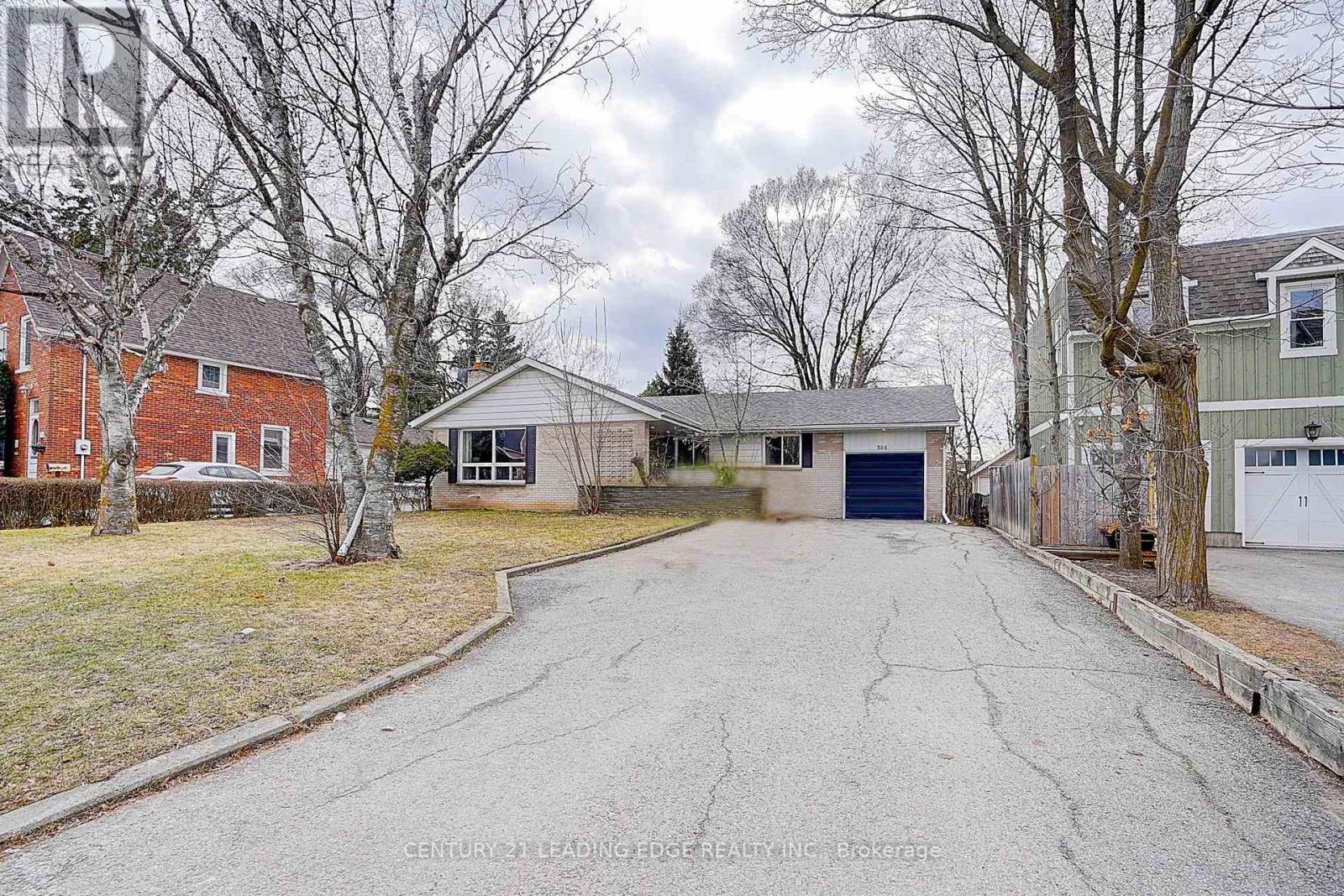 Property at 366 MAIN STREET N image 1