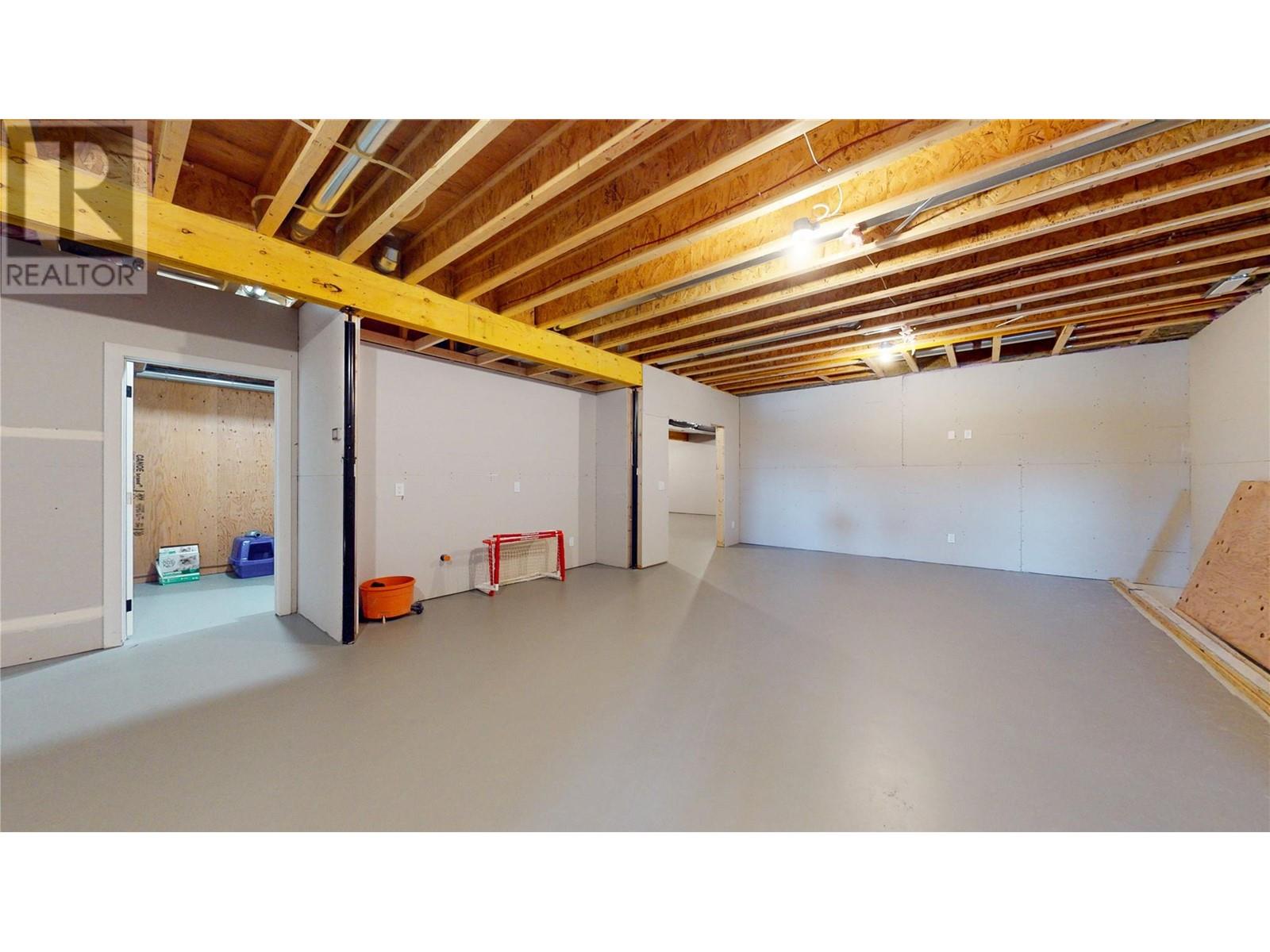 9510 Stirton Road, Kimberley, British Columbia  V1A 3J1 - Photo 36 - 10340877