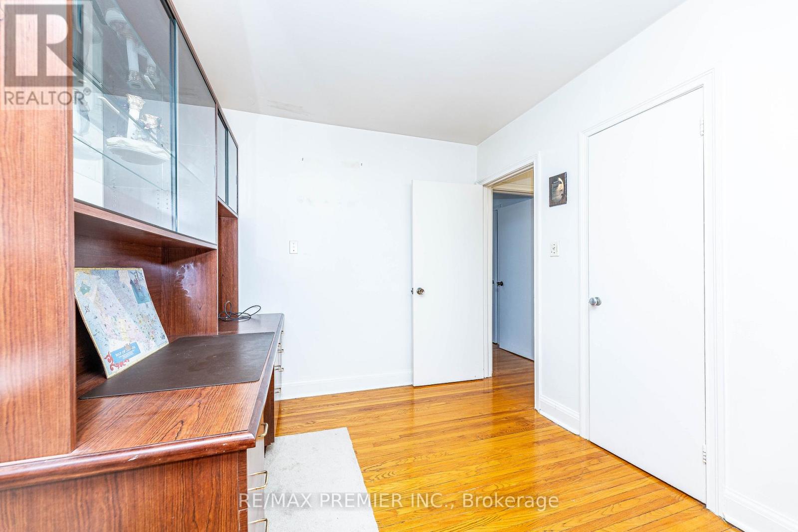 70 Forthbridge Crescent, Toronto, Ontario  M3M 2A3 - Photo 27 - W12055143