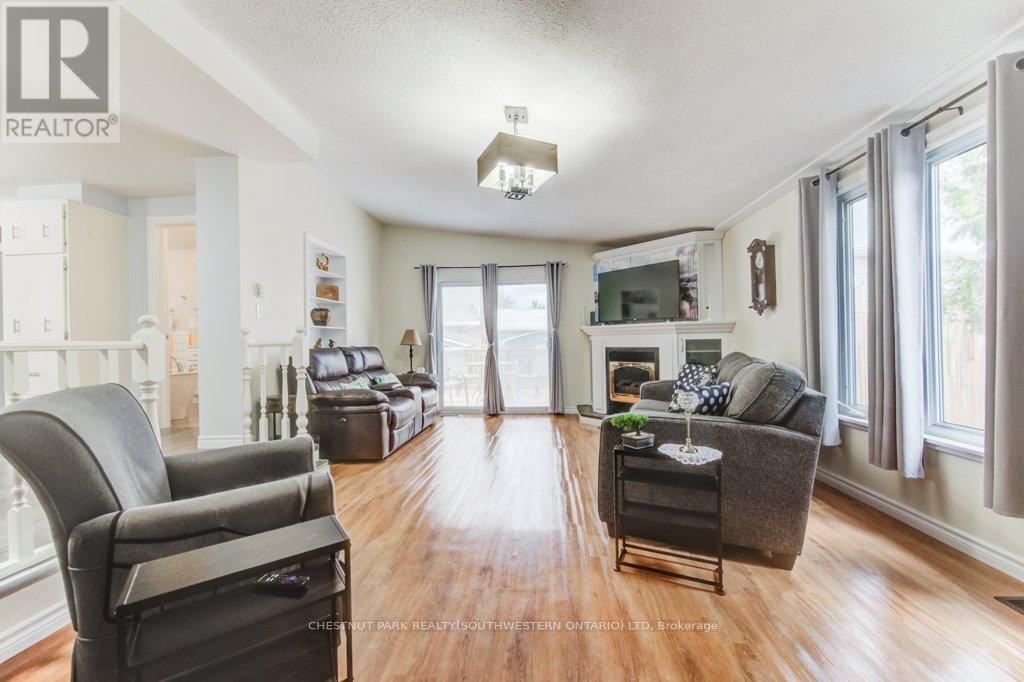 27 Station Street, East Zorra-Tavistock, Ontario  N0B 2R0 - Photo 29 - X12055112
