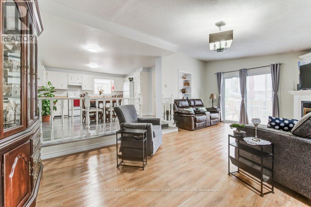 27 Station Street, East Zorra-Tavistock, Ontario  N0B 2R0 - Photo 30 - X12055112