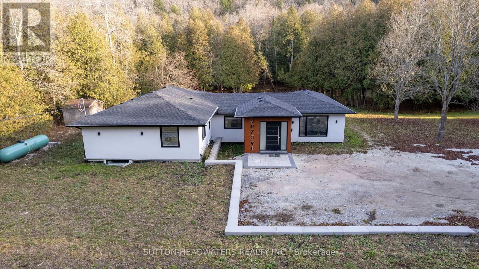 Property at 307246 HOCKLEY ROAD image 4
