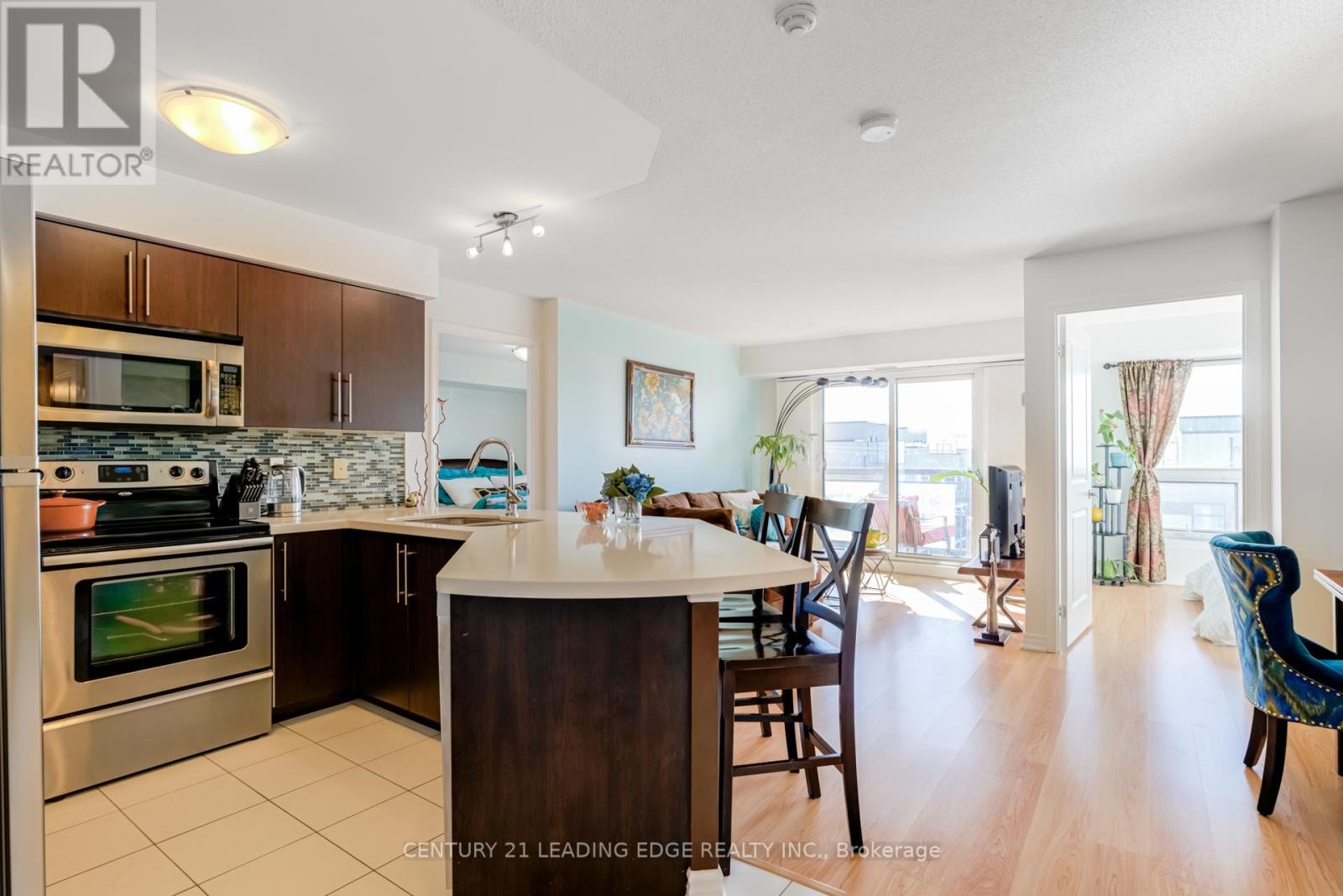 Property at 509 - 872 SHEPPARD AVENUE W image 1