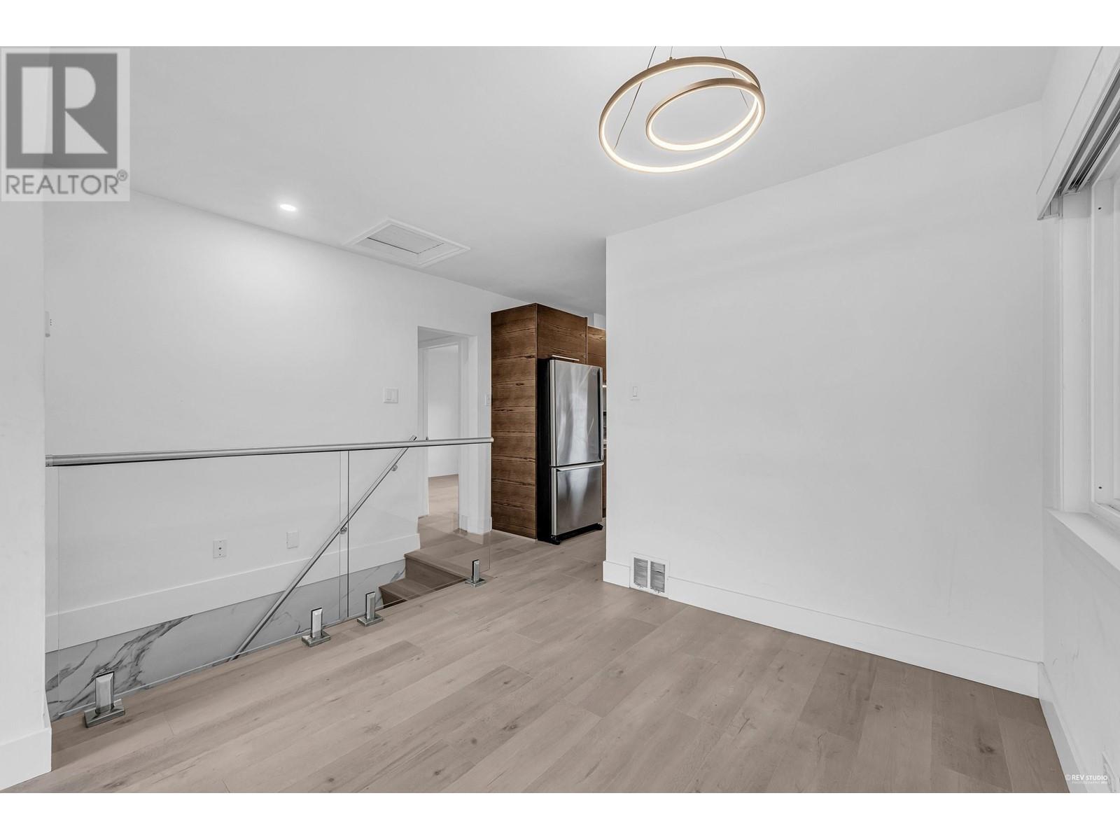 1651 E 37th Avenue, Vancouver, British Columbia  V5P 1E4 - Photo 6 - R2984640