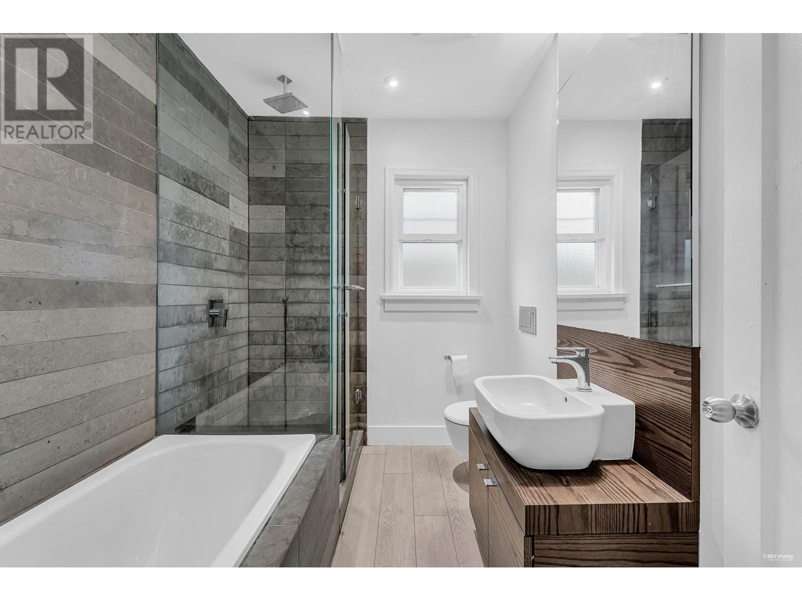 1651 E 37th Avenue, Vancouver, British Columbia  V5P 1E4 - Photo 29 - R2984640