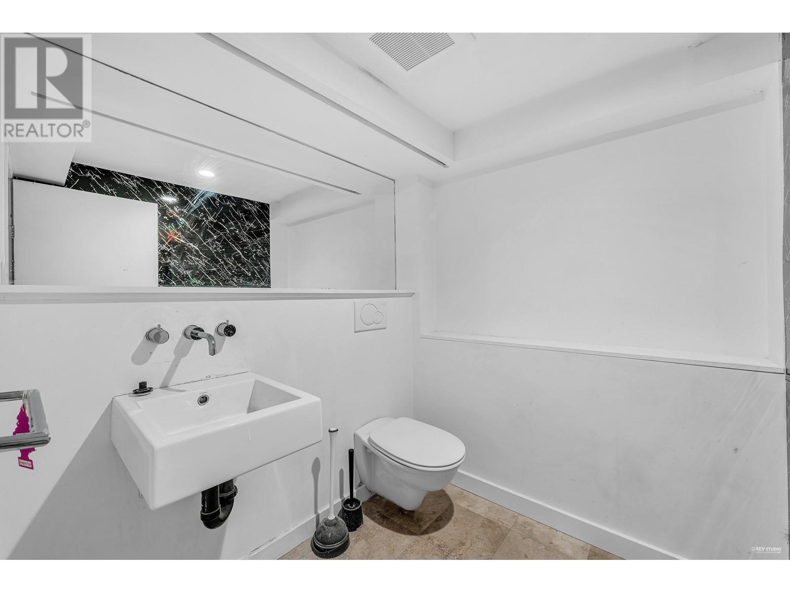 1651 E 37th Avenue, Vancouver, British Columbia  V5P 1E4 - Photo 21 - R2984640