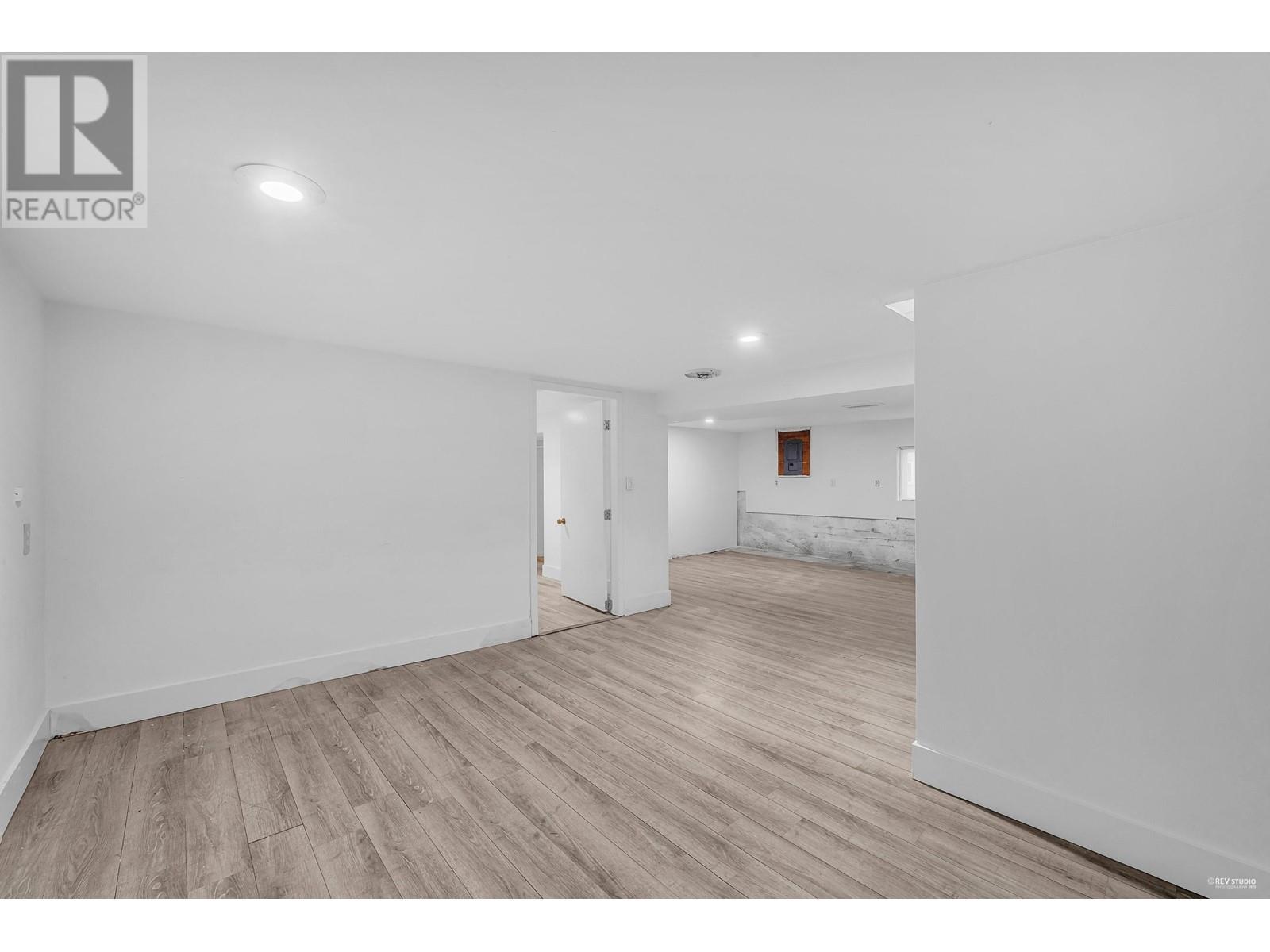 1651 E 37th Avenue, Vancouver, British Columbia  V5P 1E4 - Photo 15 - R2984640