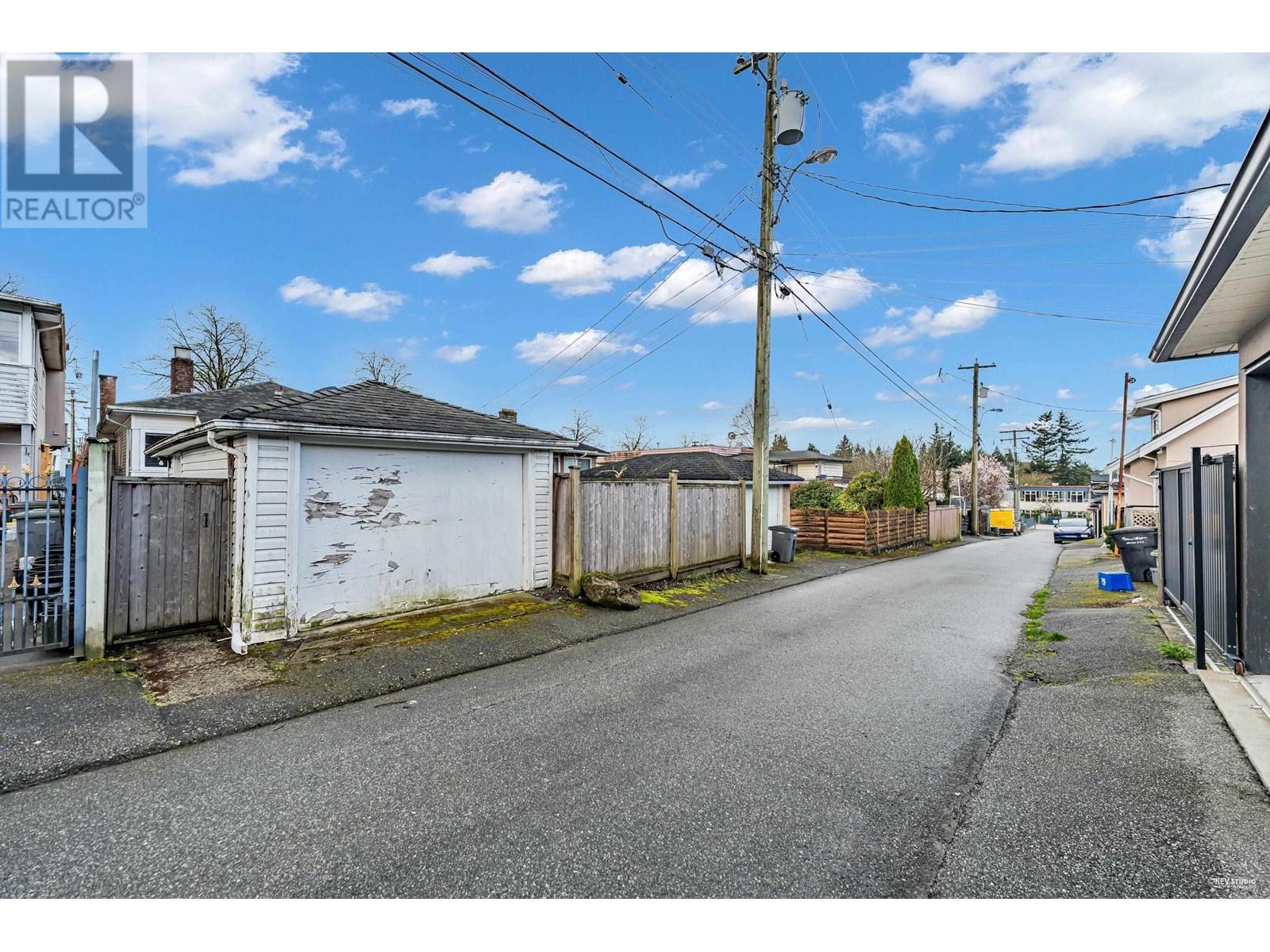 1651 E 37th Avenue, Vancouver, British Columbia  V5P 1E4 - Photo 37 - R2984640