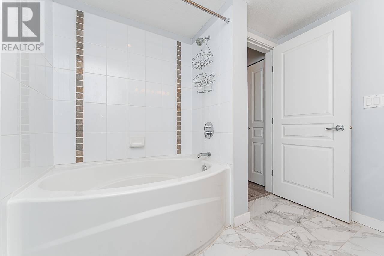 302 2951 Silver Springs Boulevard, Coquitlam, British Columbia  V3E 3S4 - Photo 19 - R2983501