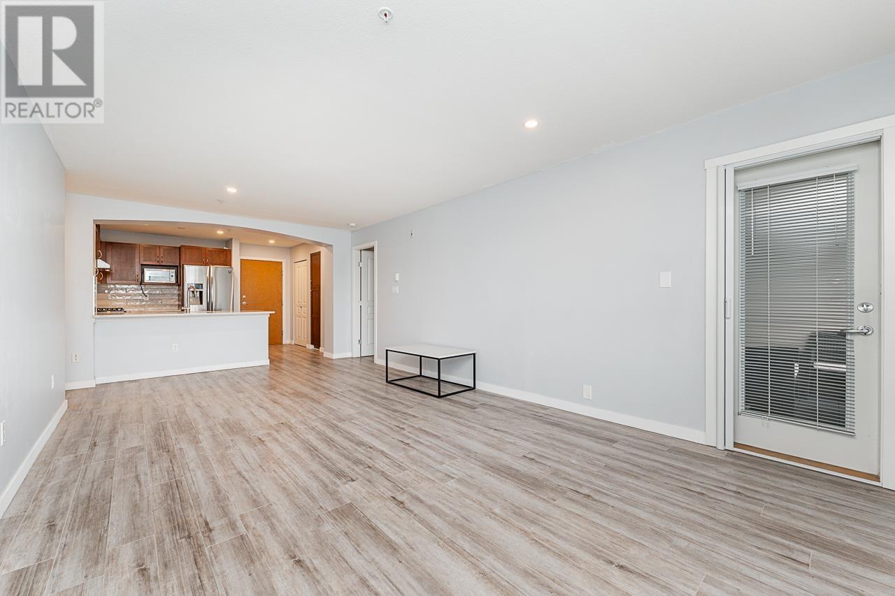 302 2951 Silver Springs Boulevard, Coquitlam, British Columbia  V3E 3S4 - Photo 12 - R2983501