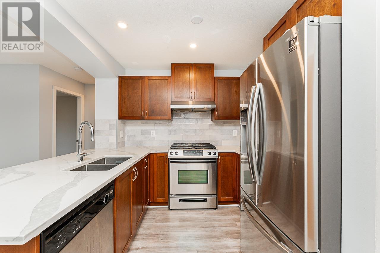 302 2951 SILVER SPRINGS BOULEVARD, coquitlam, British Columbia