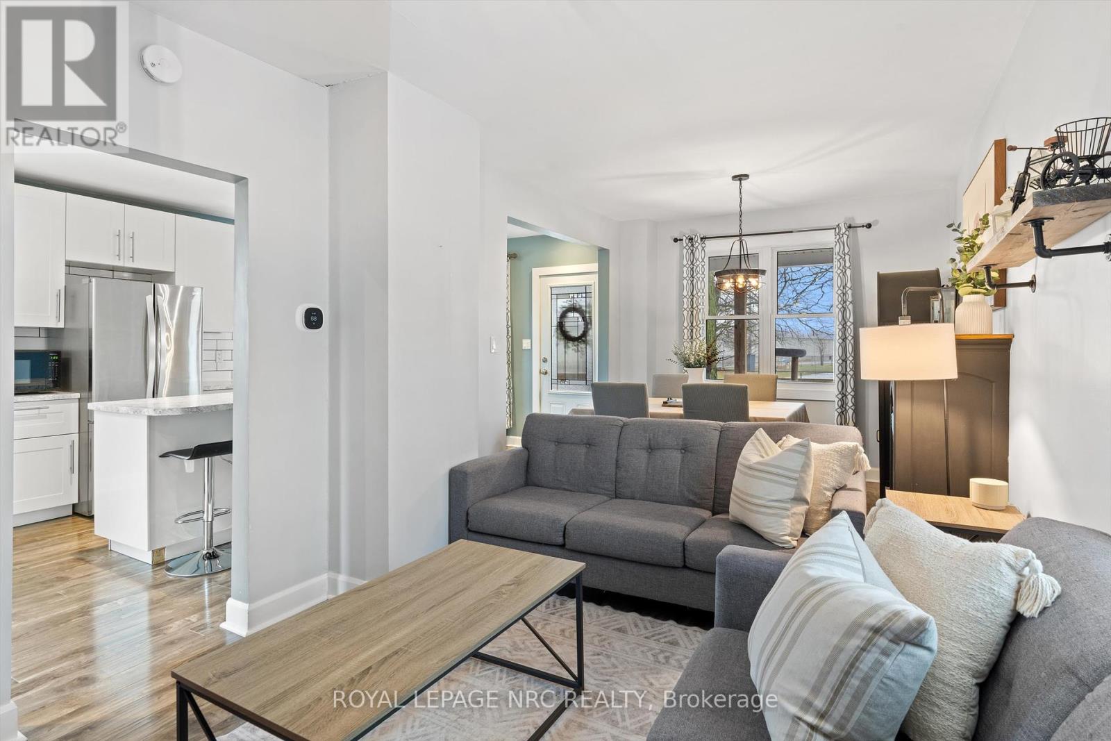 Property at 2 CURRIE STREET image 5