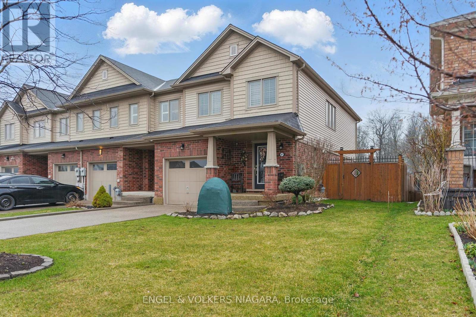 Property at 8679 DOGWOOD CRESCENT image 3