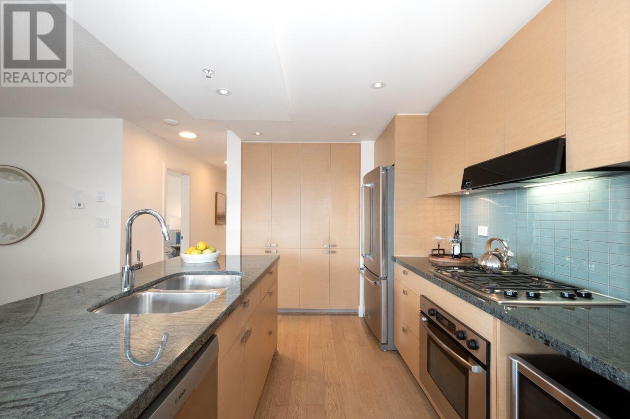 701 1530 W 8th Avenue, Vancouver, British Columbia  V6J 5M6 - Photo 13 - R2984776