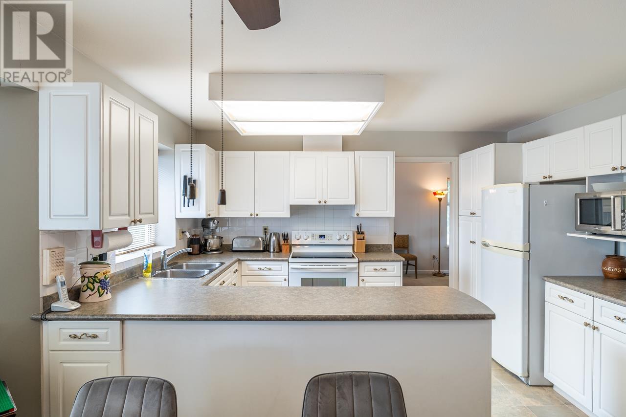 2752 Westlake Place, Coquitlam, British Columbia  V3C 5J8 - Photo 9 - R2984736