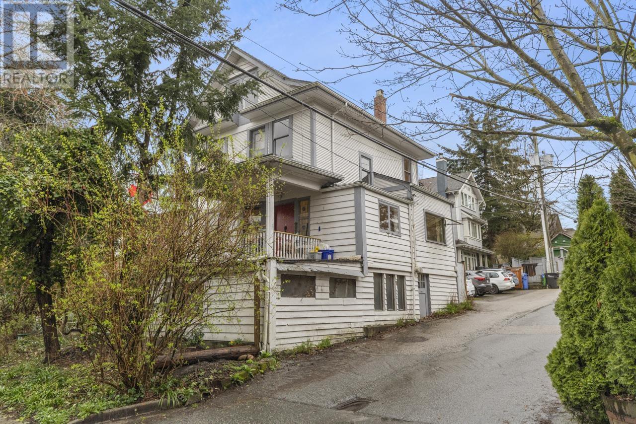 520 Salsbury Drive, Vancouver, British Columbia  V5L 3Z7 - Photo 30 - R2984755
