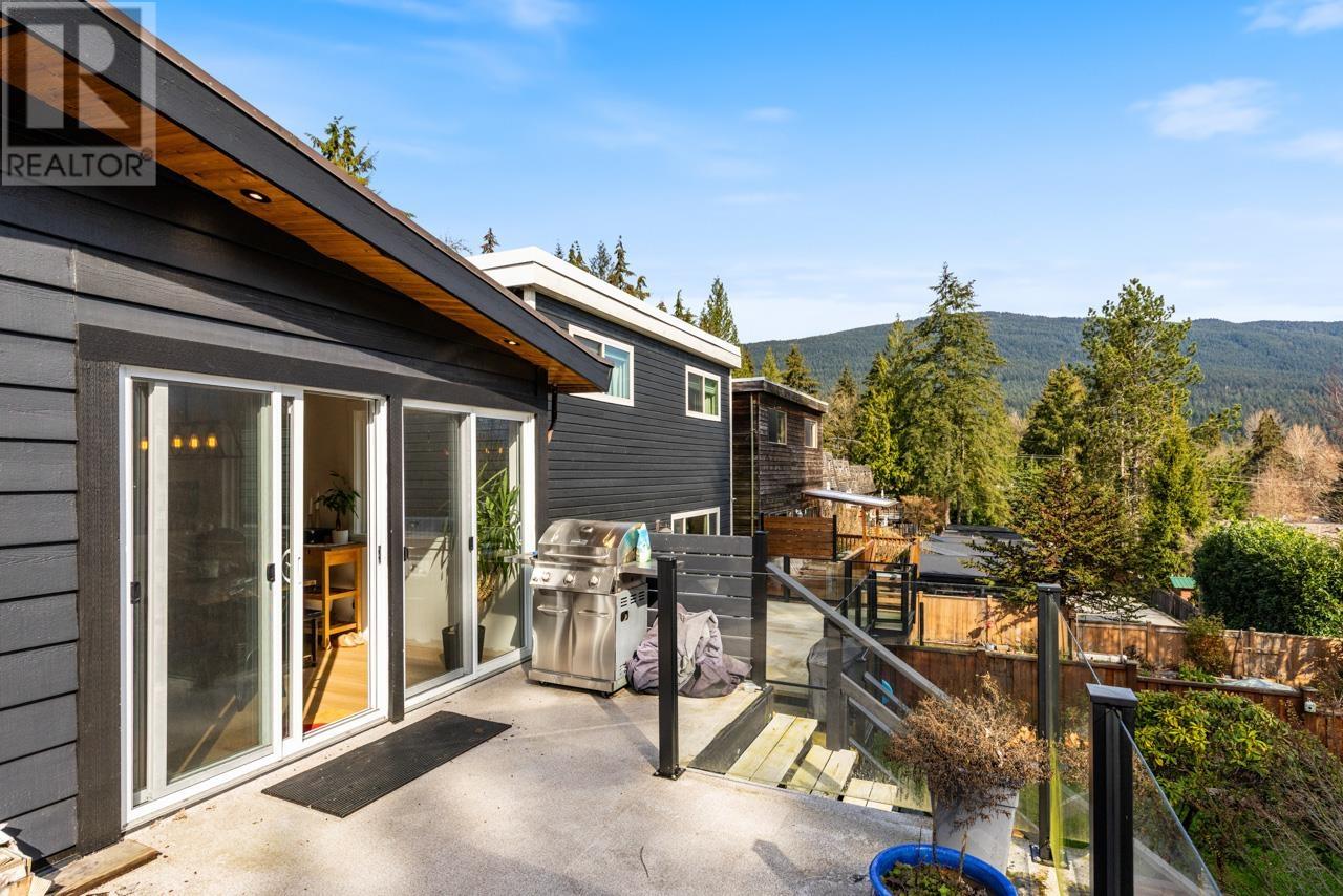 1110 Deep Cove Road, North Vancouver, British Columbia  V7G 1S3 - Photo 28 - R2984763