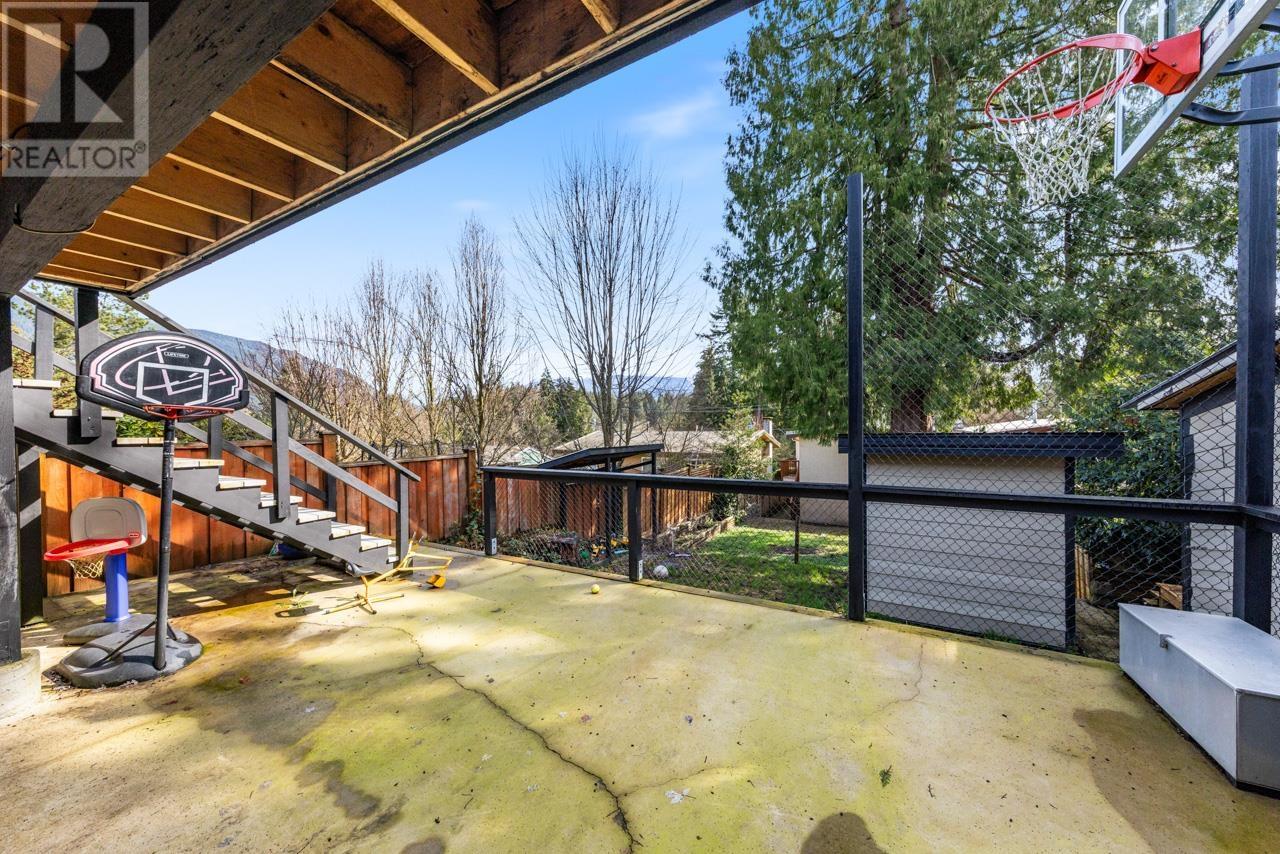 1110 Deep Cove Road, North Vancouver, British Columbia  V7G 1S3 - Photo 31 - R2984763